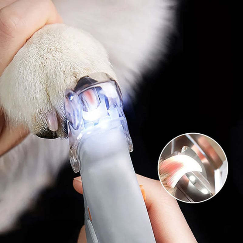 Illuminated Pet Nail Clipper